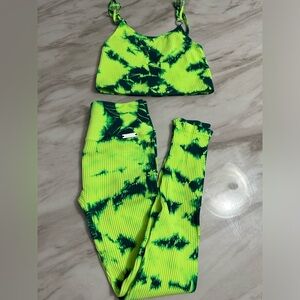 Bombshell sportswear set